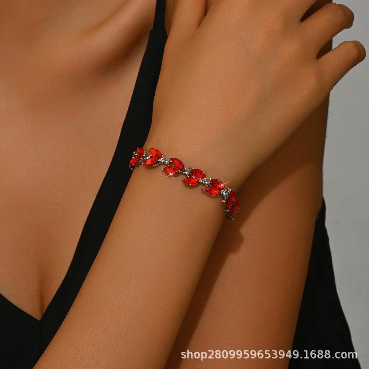 

New Fashion Small Willow Red Glass Crystal Bracelet Bracelet 2454 зелений