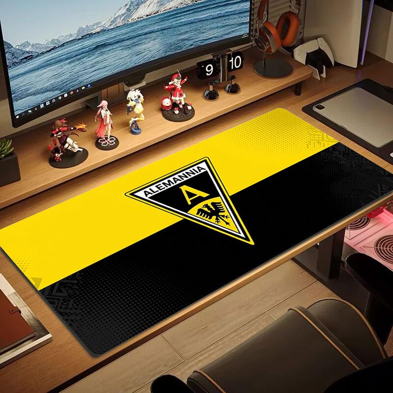 Alemania Football Crest Large Size Mouse Pad Large Gaming Table Cushion Nonslip Laptop Tablet Big Mousepad Xxl Mat Mini Pc Playmat With Lock Edge