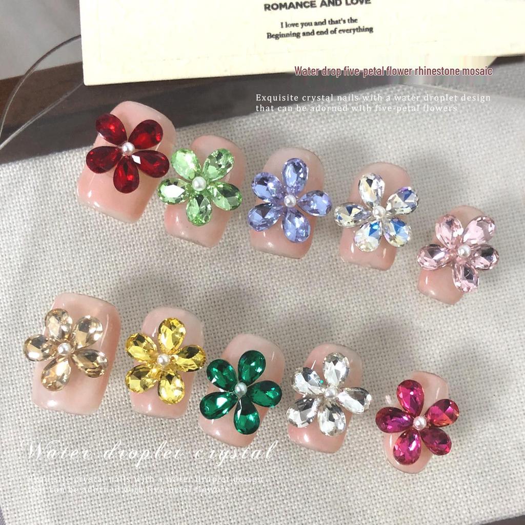 Peony Rhinestone Nail Art: Sparkling Crystal Five-Petal Flower Press-On Decorations