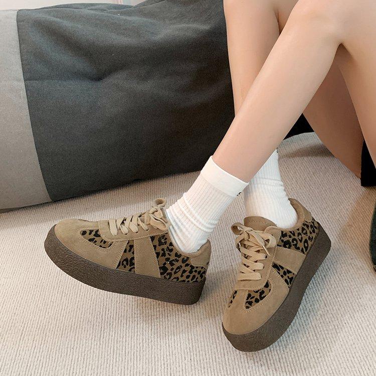 

Women Leopard Sneakers Flats Platform Casual Shoes Autumn New Fashion Sport Walking Shoes Hiking Mujer Zapatillas 35
