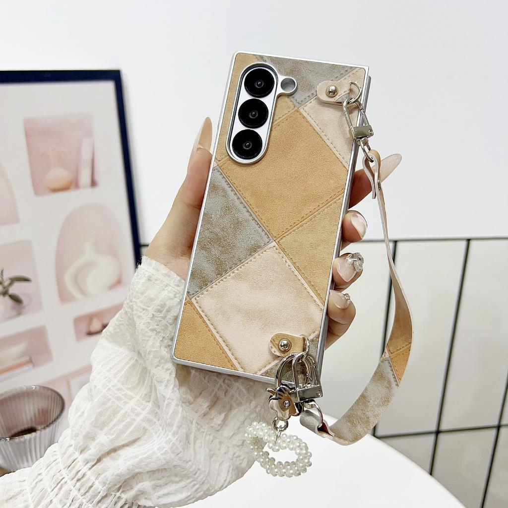 For Samsung Galaxy Z Fold6 5G Case Retro Rhombus PU+PC Phone Cover with Love Pendant and Strap