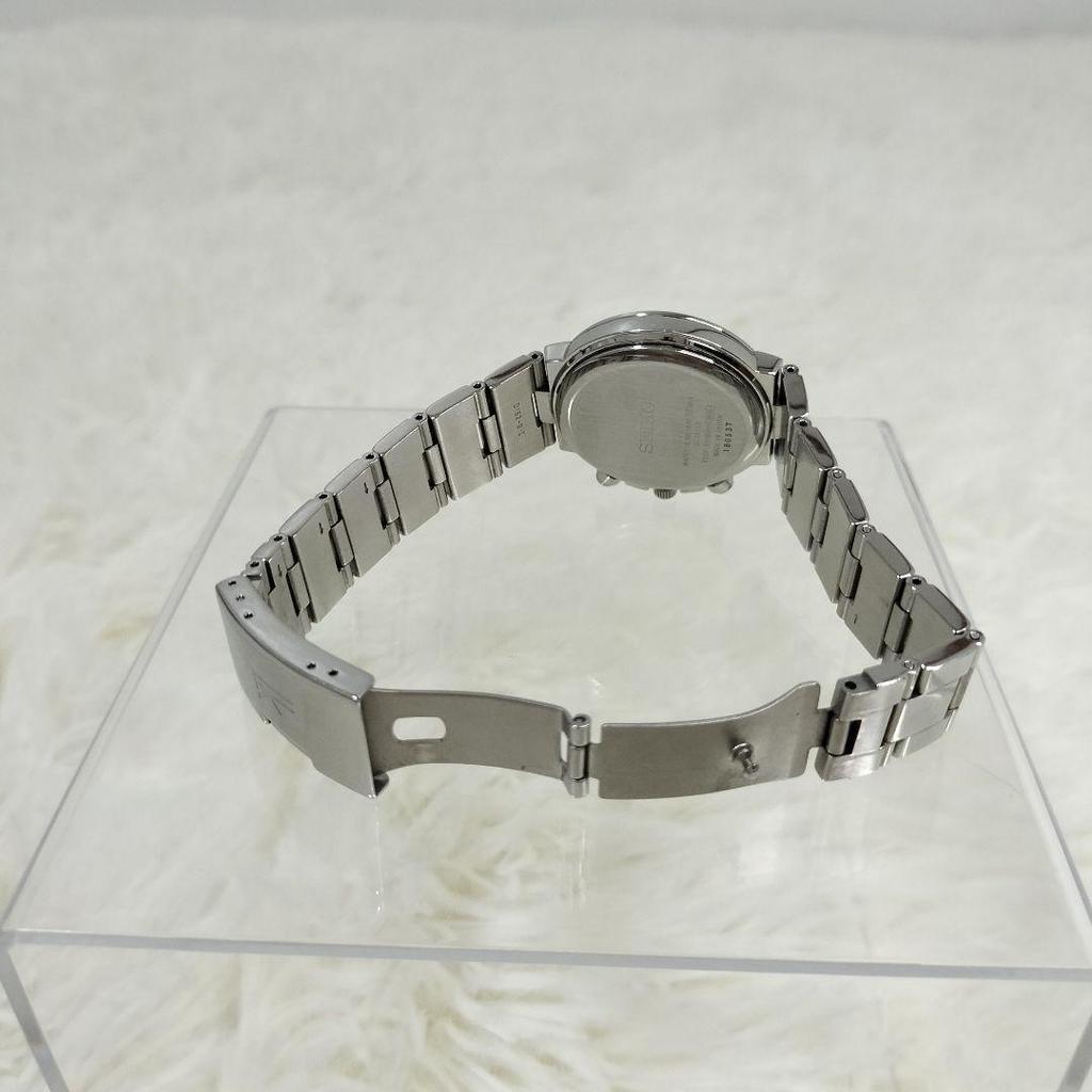 Used Working item SEIKO lukia watch chronograph date 3 hands