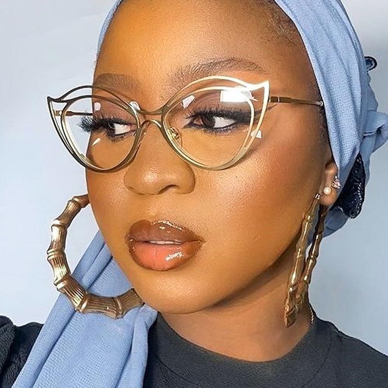 Metal Hollow Cat Eye Anti-blue Light Myopia Glasses Women 2025 New Personalized Vintage Eyeglasses Minus Diopter Eyewear
