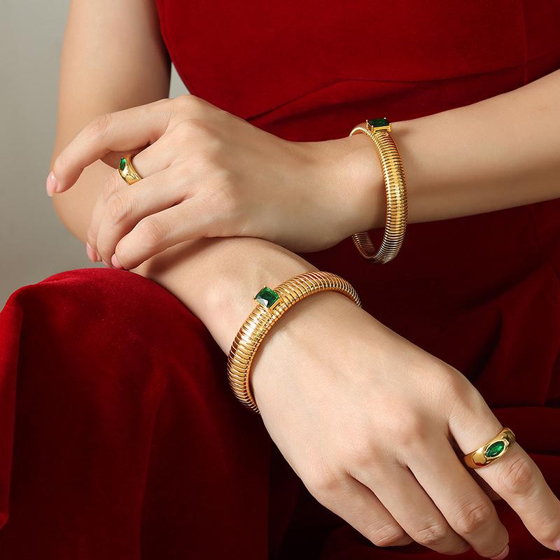 

Elegant Gold-Plated Zircon Elastic Bangle: Korean-European Style Women s Jewelry