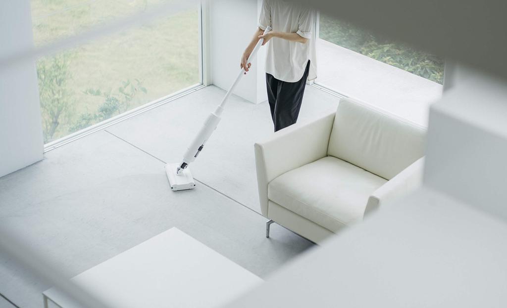 BALMUDA The Cleaner Vacuum Cleaner Cyclone White BALMUDA The Cleaner C01A-WH (White)