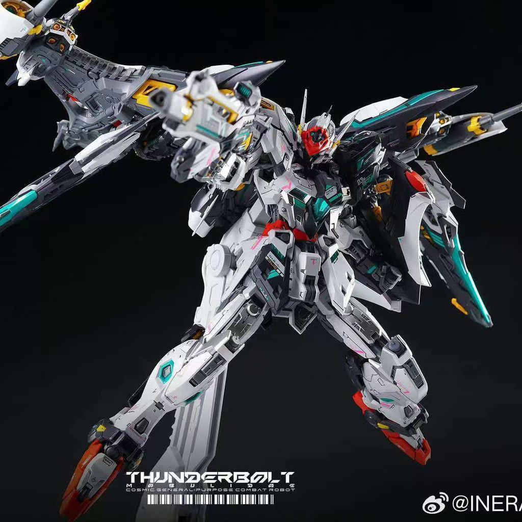 In Era Thunderbolt Mobulidae Action Figure Assembly Model Kit 1/100 Assemble Mecha Robot Figurine Collection Model Toy Kit Gifts