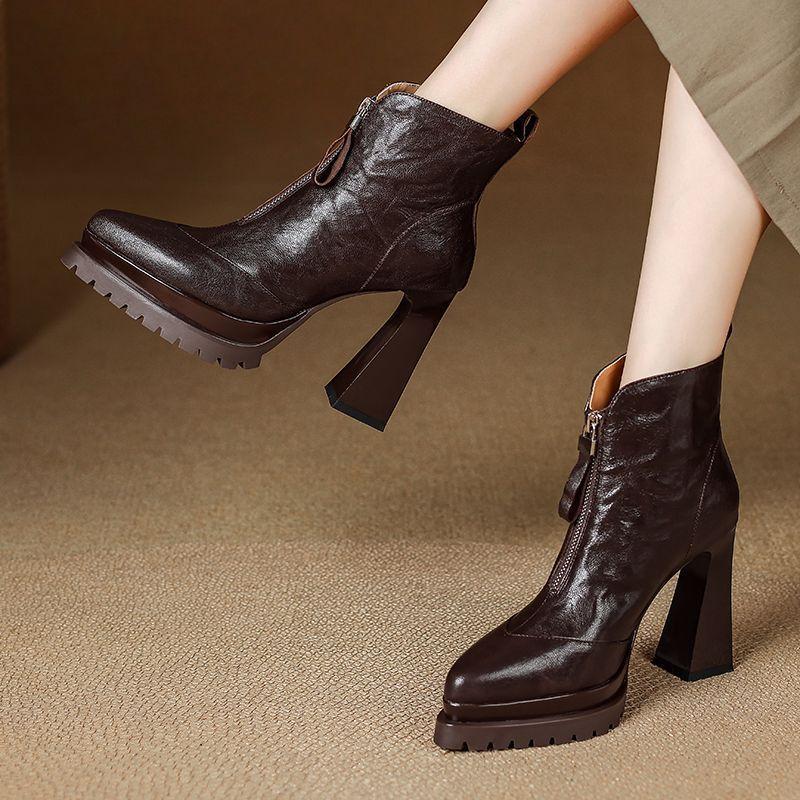 Retro brown front zipper pointed waterproof table thick heel high heel 2025 new trend versatile short boots Martin boots