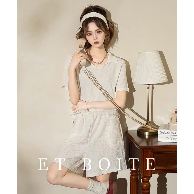

Women s Textured Polo Knit T-Shirt & High-Waist Shorts Set M