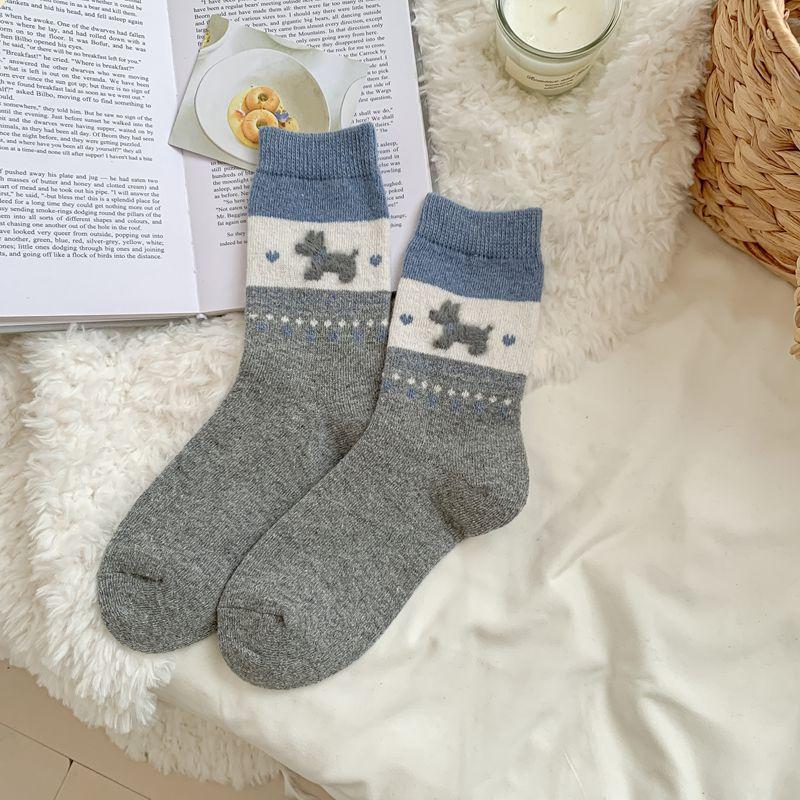 Ladies Autumn and Winter Warm and Thick New Cute Cat Tube Socks