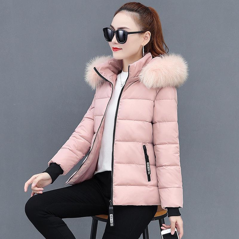 Women's Winter Short Cotton Jacket with Fur Collar - Slim Fit and Thickened for Warmth