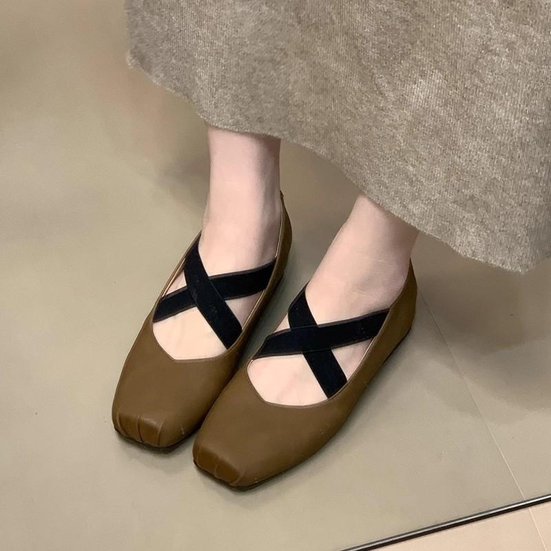 Chaussures de ballet rétro niche à brides croisées 2025 automne nouveau talon compensé intérieur bout carré décolleté Mary Jane chaussures simples femmes