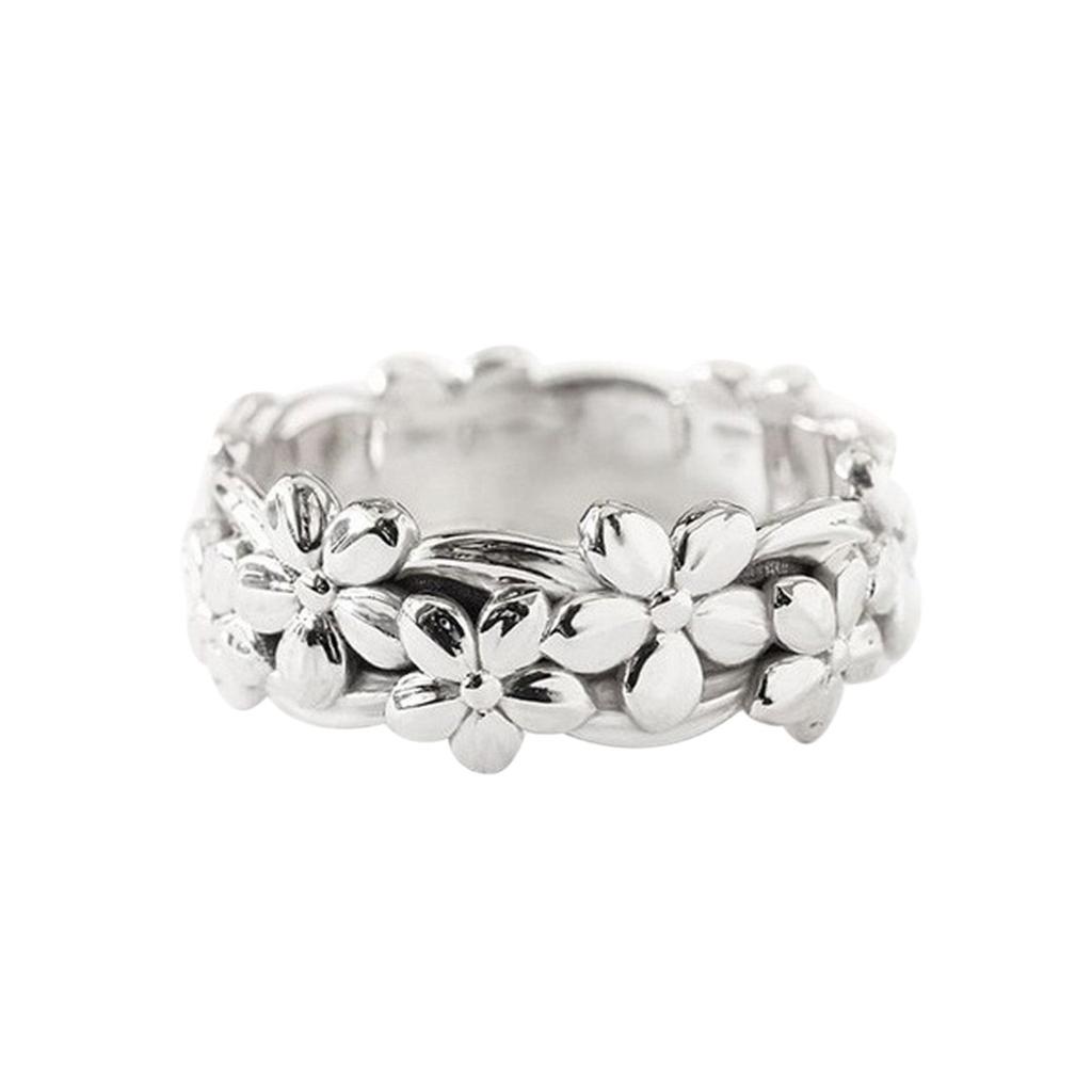 Fashionable Wedding Ring Flower Ring