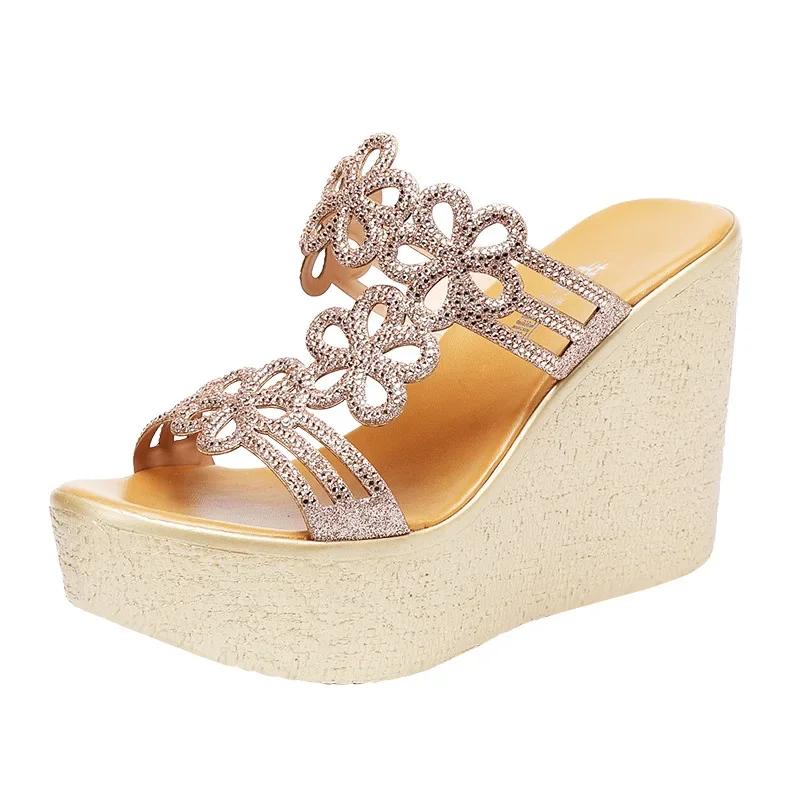 Small Size 32-41 Comfortable Rhinestone Cutout High Heels Shoes Summer Slippers 2025 Thick Platform Wedges Slides Party Office