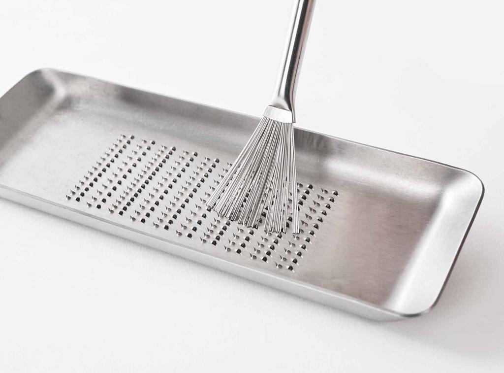 Yoshikawa EA To CO Oros Hake Grater 7041581 (S) & (Grater (S) & Brush)