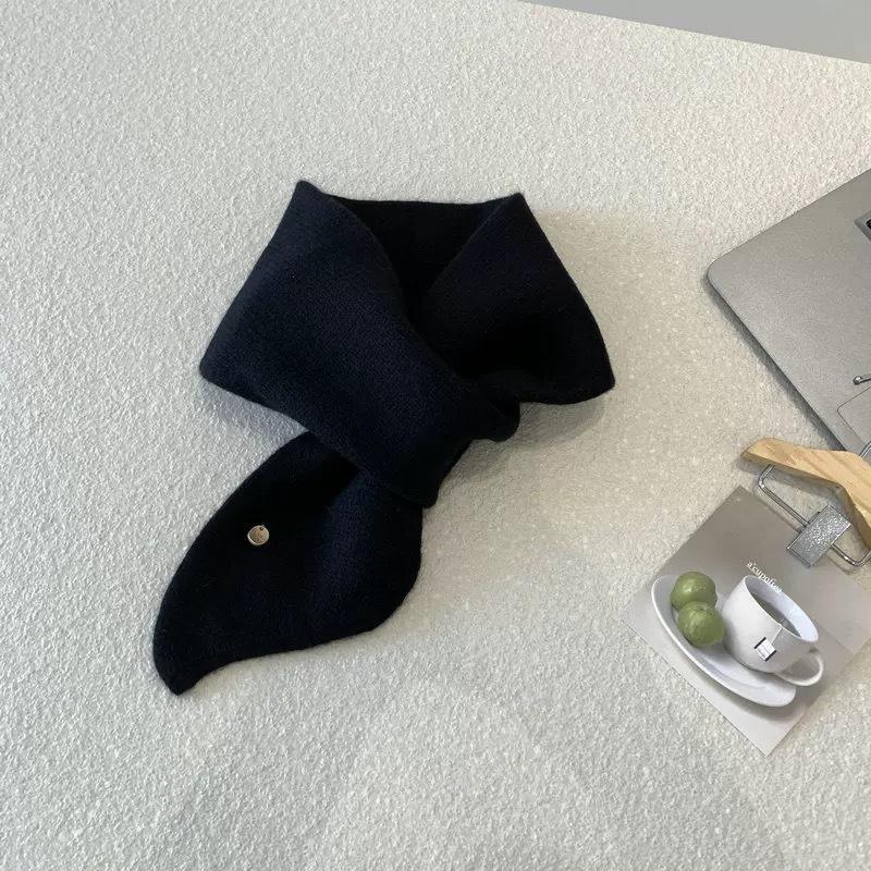 Warm Winter Wool Knitted Scarf To Keep Warm Student White Collar Portable Scarf