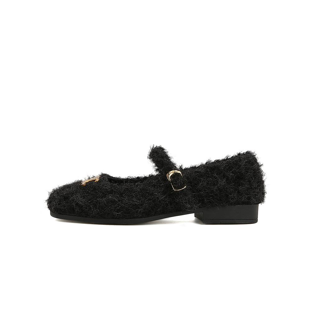 Su Yinyin same Christmas dinner~ velvet Arc de Triomphe gold buckle thick heel Mary Jane fluffy shoes women's single shoes
