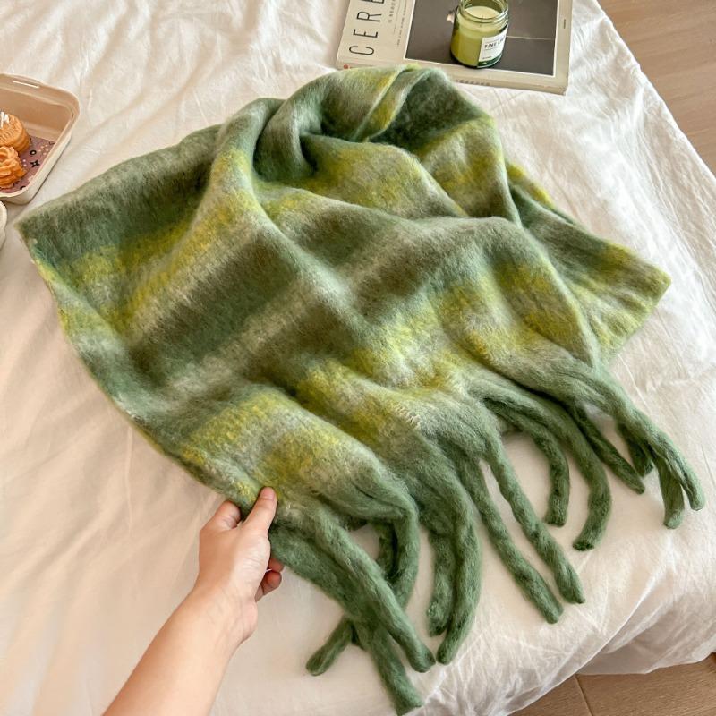 Autumn and winter new Maillard imitation cashmere plaid scarf women's winter senior sense versatile shawl thickened warm scarf
