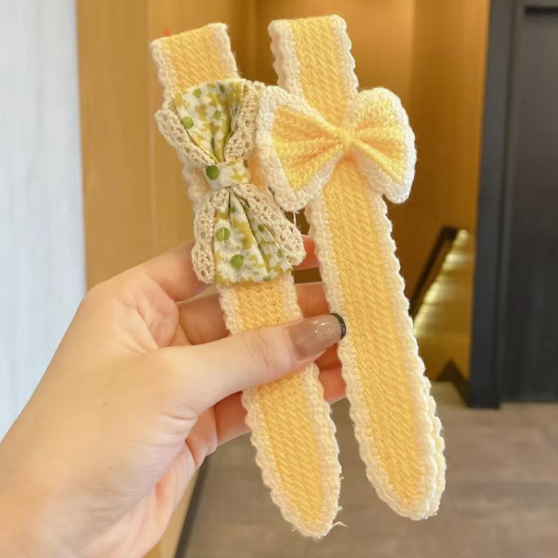 

3 шт. Ремешки для волос Милые бантики Волшебные ремешки Аксессуары для волос Повязка на голову Наклейки Разбитые наклейки Бант для волос Случайный узор