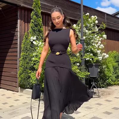 2025 Summer European and American Women's Sleeveless Pleated Dress – Solid Color, Waist-Cinching