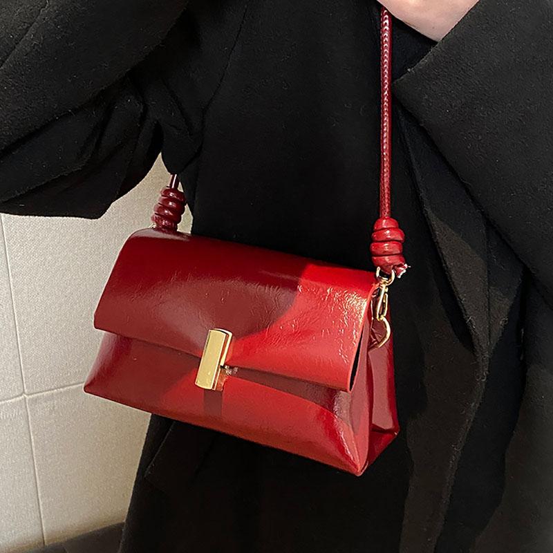 High-End Patent Leather Glossy Texture Shoulder Bag Fashion Red Simple Solid Small Square Bag Women's New Pop Crossbody Bag