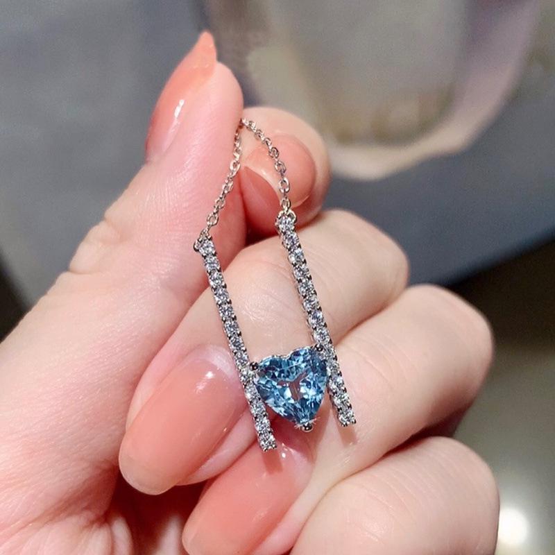 Korean New Style Heart Zirconia Pendant Necklace - Elegant Women s Collarbone Chain Accessory