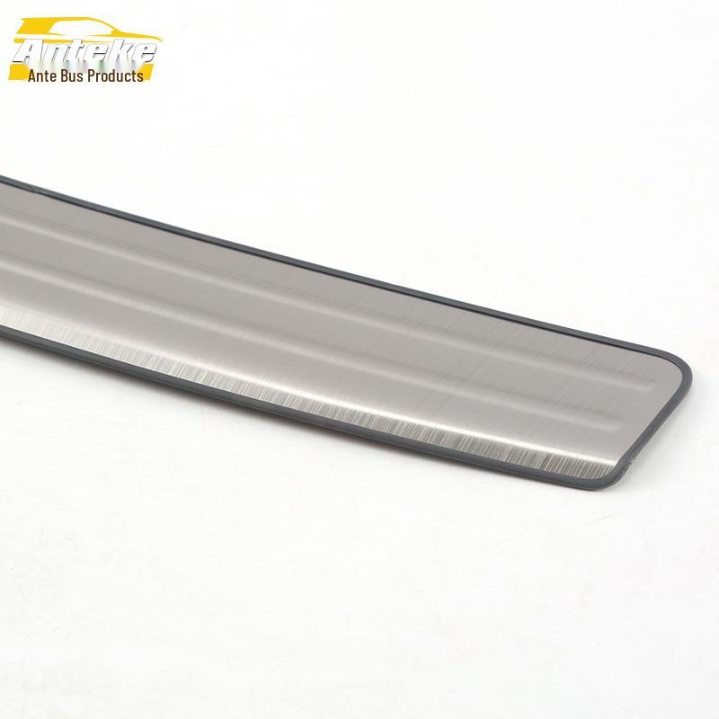Qashqai Rear Bumper Decorative Stainless Steel Trunk Guard