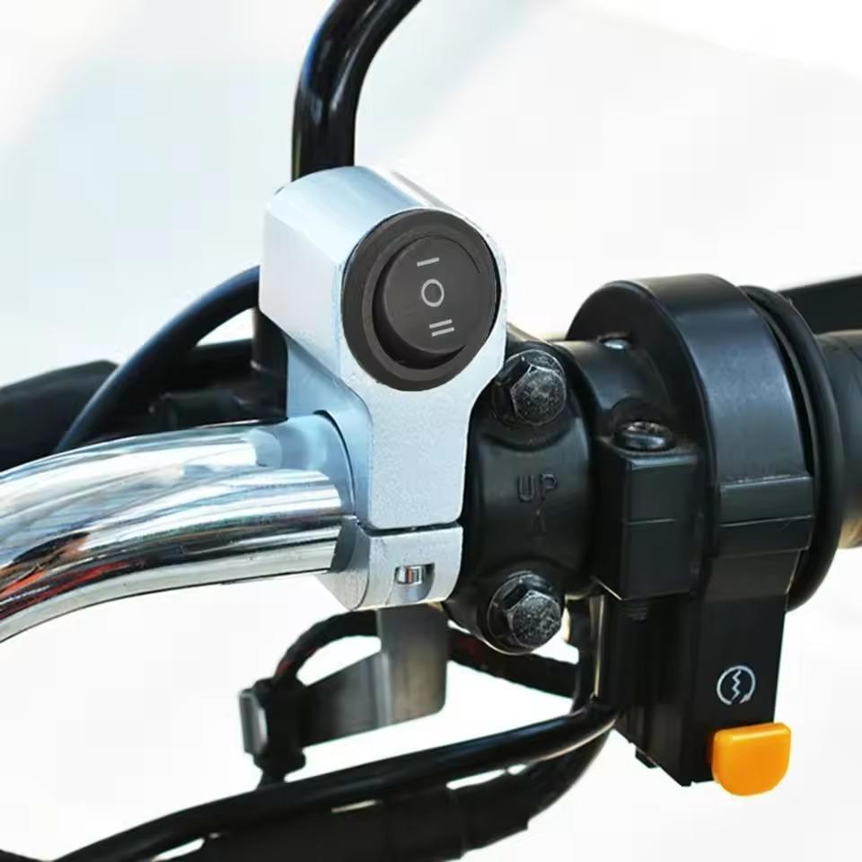 Motorradlenkerschalter Ein/Aus-Kontrollleuchte Schalter für Kontrollleuchte Nebelsignale Lichtsteuerungsknopf Moto Lichtsteuerung