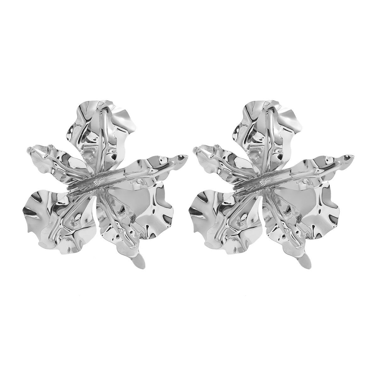 

Роскошные серьги-цветы из сплава золота и серебра с объемным 3D-эффектом серебряный