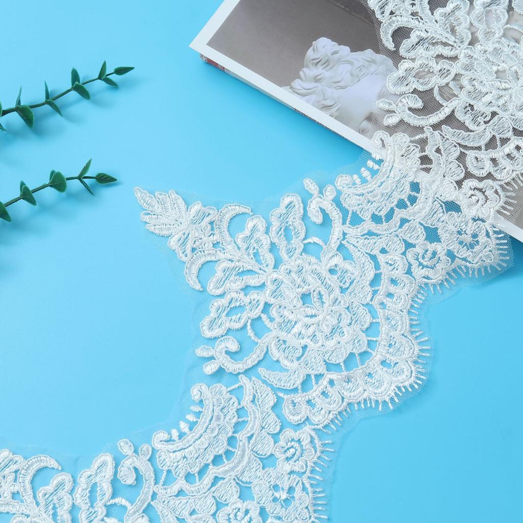 Car Bone Embroidery Beige Wedding Dress Lace, Veil Headband Children'S Clothing Skirt, Performance Clothes, Accessories Lace 17Cm