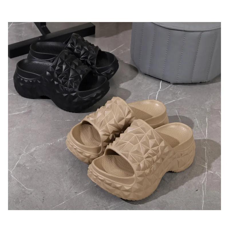Fashion Women's Fashionable Slippers Outdoor Indoor Slippers EVA Soft Thick Soled Casual Sandals Suitable for Girls