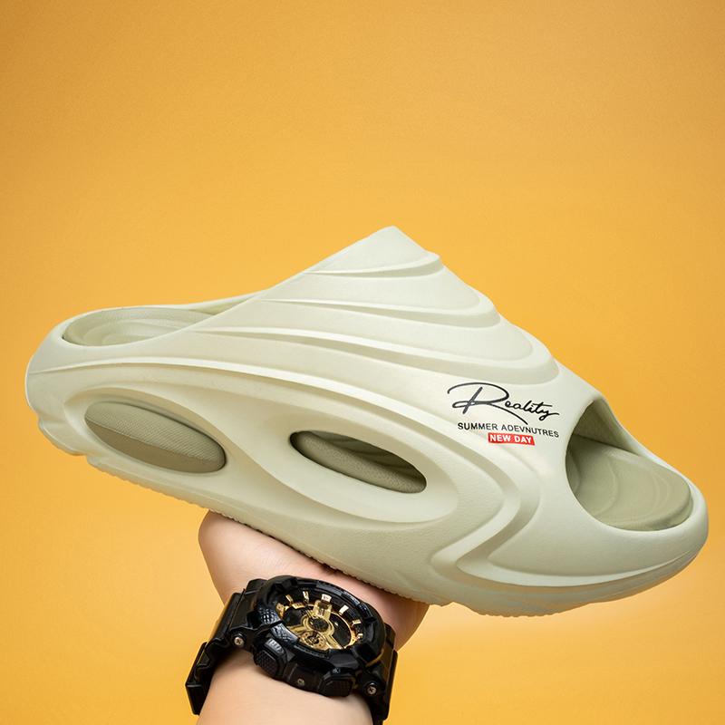 Fashion CYYTL Mens Slippers Casual Outdoor Beach Summer Shoes Sandals Walking Slides Comfort Lightweight Luxury Designer Fashion Leather