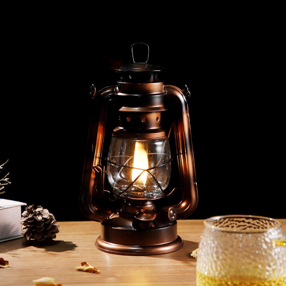 Retro Handheld Kerosene Lantern for Outdoor Camping and Decor