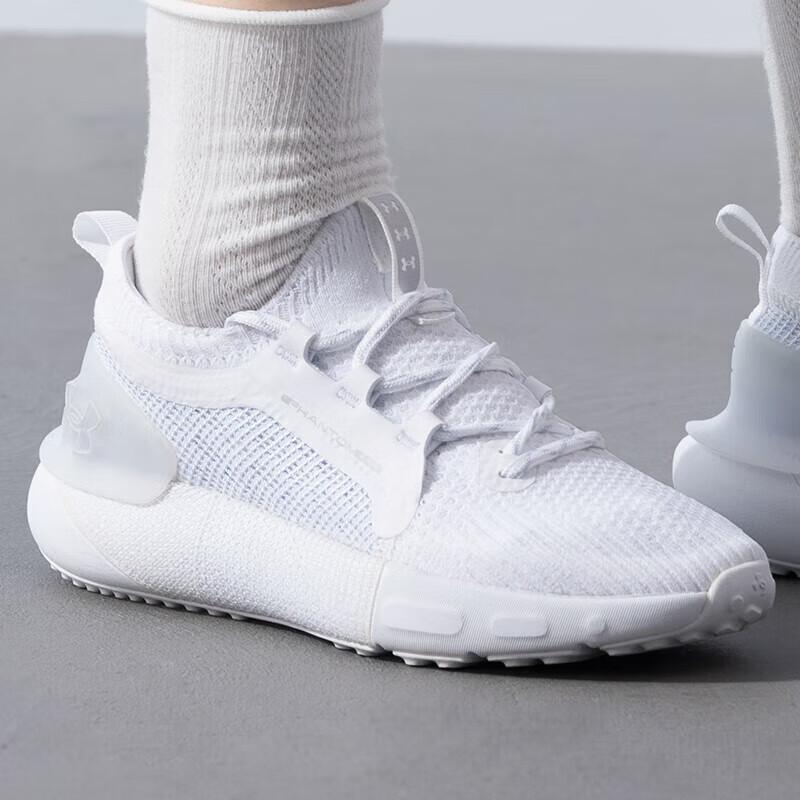 Under Armour Women s Low-Top Running Shoes EU 40
