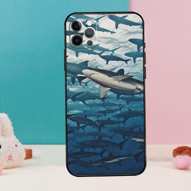 Ocean Shark Tooth Fish Phone Case For iPhone 17 Air 16 15 13 12 11 14 Pro Max 12 13 mini 15 16 Plus 16e Cover Coque