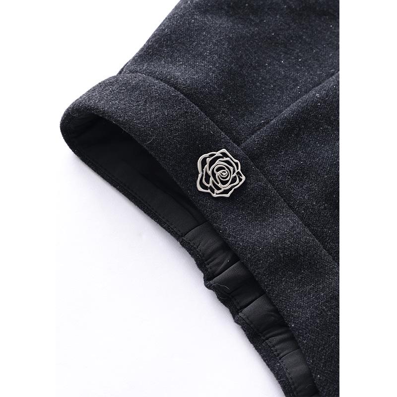 2025 Autumn/Winter Women's Designer Woolen Skirt - Solid Color, Niche, Versatile, Chic, and Commuter Fashion