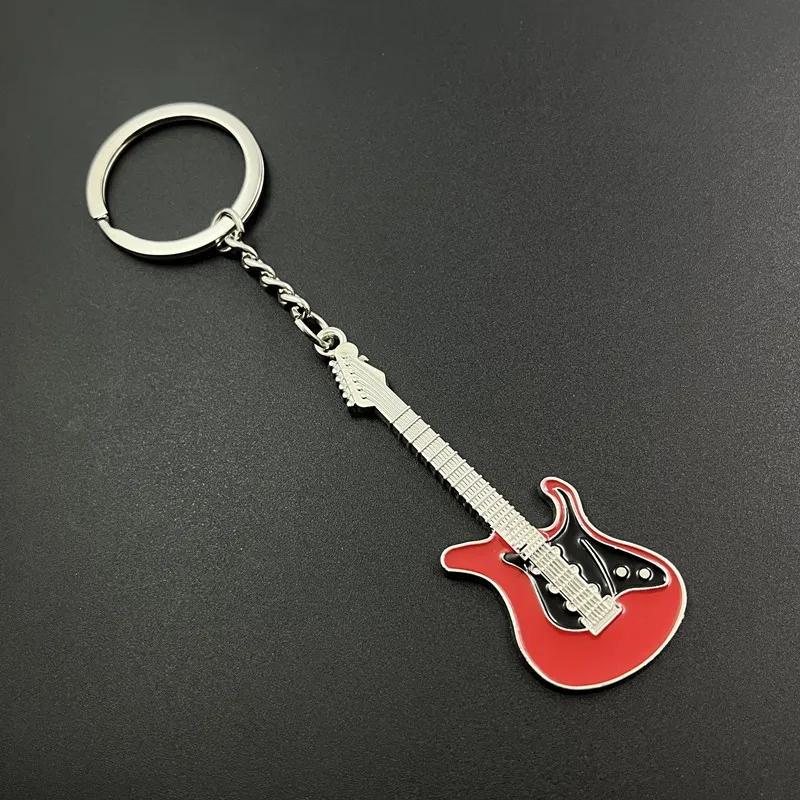 

1PC New Dice Key Chain Metal Personality Dice Poker Soccer Guitar Model Alloy Keychain Gift Car Key Ring