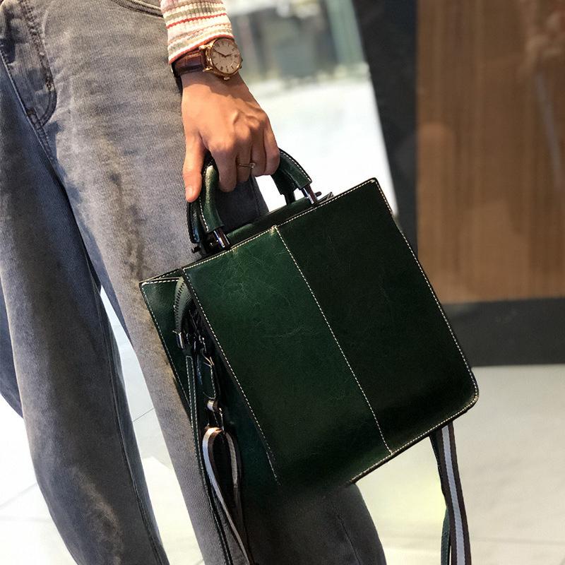 Genuine Leather Tote Bag for Women Large Capacity Oil Wax Cowhide Shoulder Handbag Vintage Commuter Work Purse with Zipper Closure