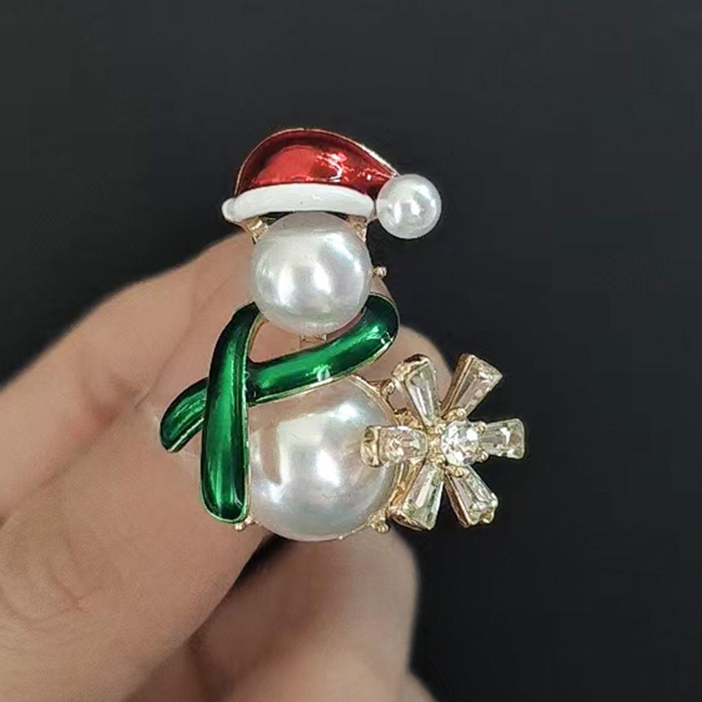 Christmas Classic Pearl Snowman Brooches for Women Rhinestone Decoration Pins Event Party New Year Gifts Jewelry Accessories