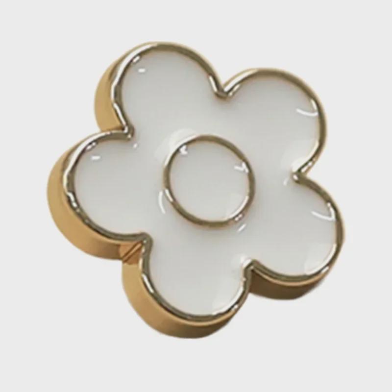 Yisen ESSTUDIO Pflaumenblüte Metallknopf Damen Strickjacke Manschettenknöpfe & Kragenknöpfe