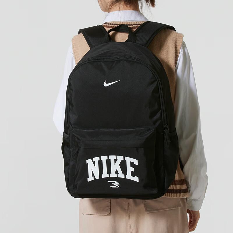 Nike Unisex All-Season Sports Backpack