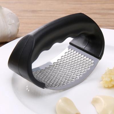 Stainless Steel Garlic Press, Manual Curved Garlic Masher, Garlic Masher, Garlic Squeezing Machine