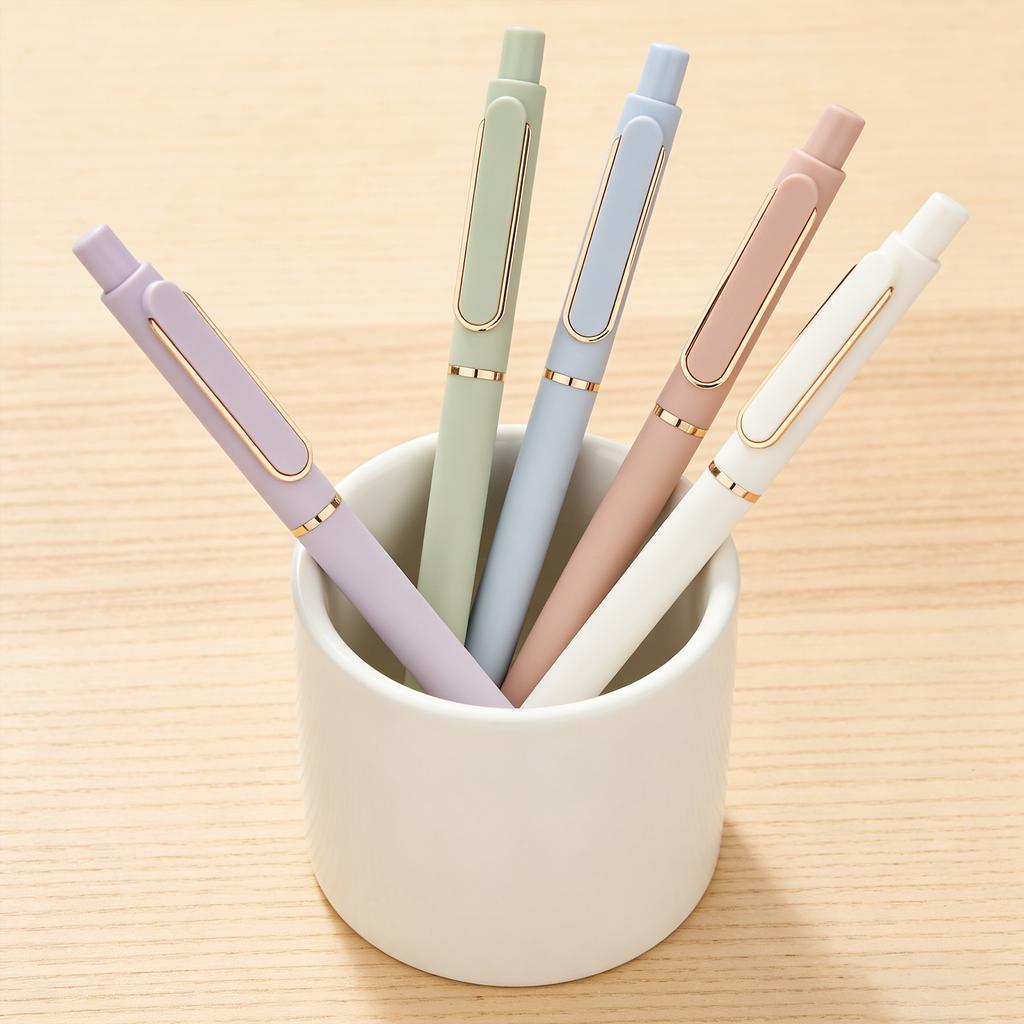 Quick-drying Black Gel Pen In A Colorful Macaroon Color Range. It Is A Quick-drying Writing Instrument Pen Suitable For Smooth Daily Writing.2ML