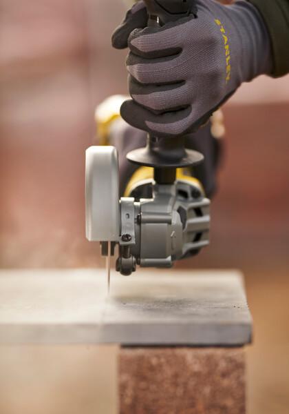 Cordless Angle Grinder 125Mm V20 18V 0*Ah - S/Sfmcg700B