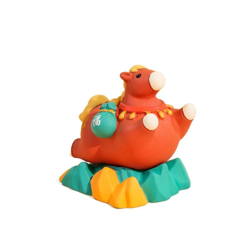 Kawaii Cute Pony Ornament Horse Mascot Resin Zodiac Horse Figurines Chinese Style New Year Gift Horse Year Dolls Home Decoration