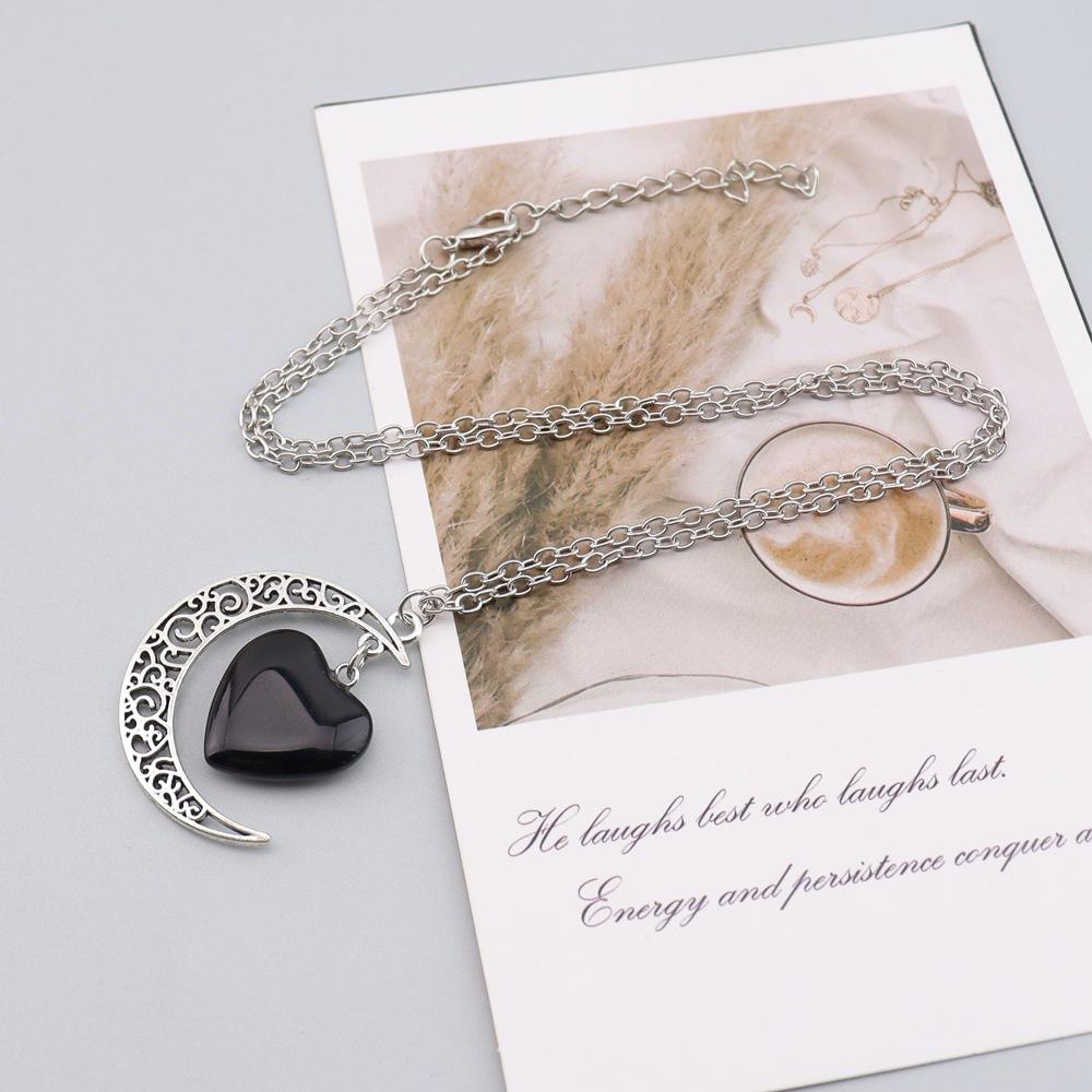 Natural Stone Crystal Amethyst Powder Crystal Moon Love Pendant Necklace Hollow Pendant Couple Necklace N164