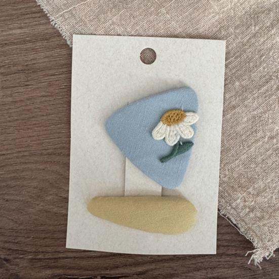 2 Stuks Meisjes Haarspeld Kat Bloem Geruit Ontwerp Omwikkeld met Stof Haarclips Borduurwerk Stof Splicing Haarspelden Lente Zomer Haaraccessoires