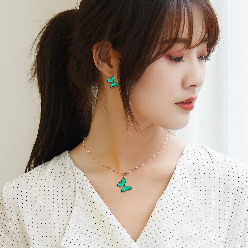 Stylish Steel Titanium Butterfly Crystal Chain Necklace For Women Perfect For Any Occasion