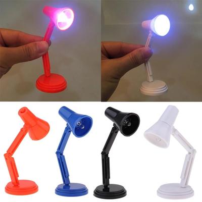 Lampada da scrivania a LED multicolore in scala 1/6 Mobili Hot Toys BJD Accessorio per casa delle bambole Lampada da soffitto in miniatura Luce a LED Casa delle bambole