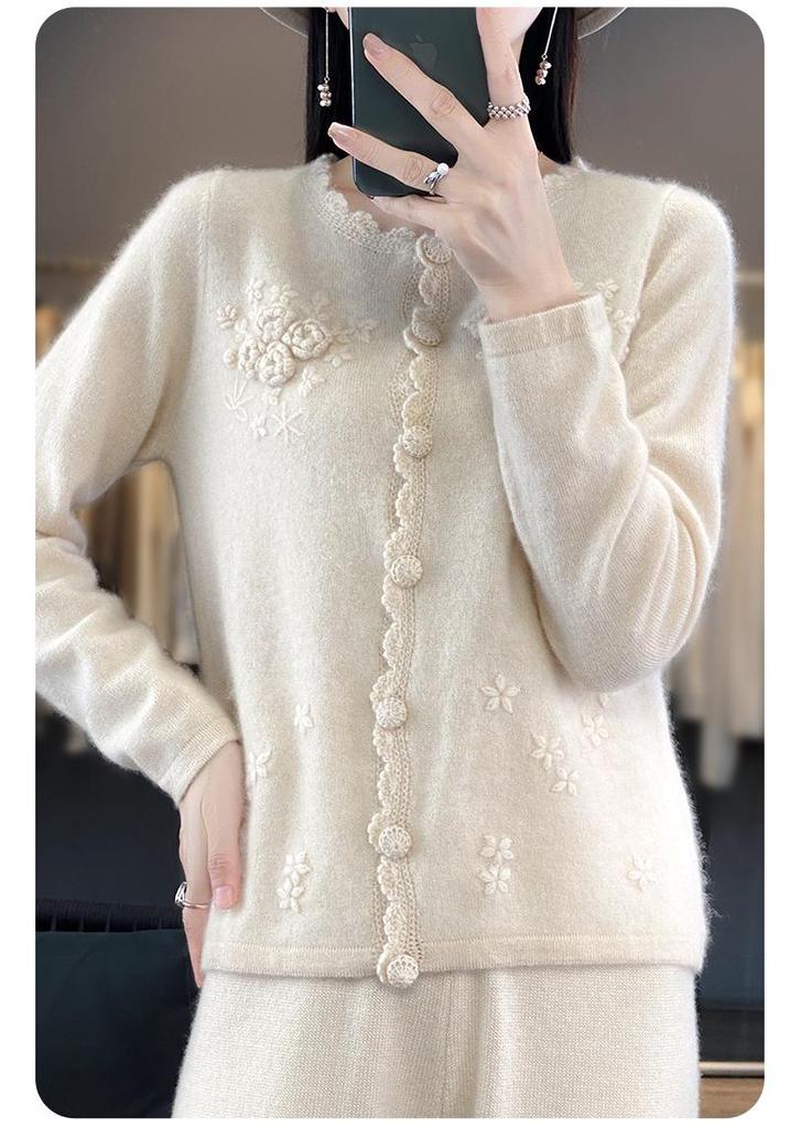 Women's 100% Pure Wool Embroidered Cardigan - Soft, Loose, Solid Color Knit Sweater for Autumn and Winter.