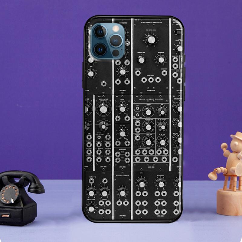 Vintage Synth Synthesizer Case For iPhone XR X XS Max SE 2020 7 8 Plus Phone Cover For iPhone 11 14 12 13 Pro Max Mini